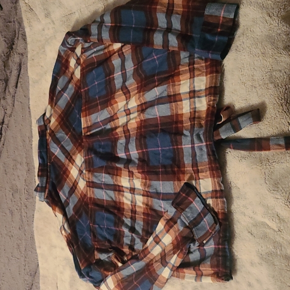 NWT !! PLAID SHIRT !! - Picture 5 of 5